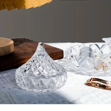 Стеклянная сахарница, хрустальная сахарница, стеклянная емкость для украшений.