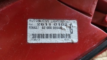 CLIO III SVĚTLO ZADNÍ LEVÝ HB 3D 8200886944