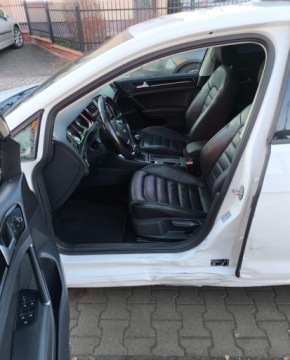 Volkswagen Golf VII Hatchback 3d 2.0 TDI-CR DPF 150KM 2014 Volkswagen Golf Volkswagen Golf 2.0 BlueTDI Highline 2.0 Diesel 150KM, zdjęcie 10