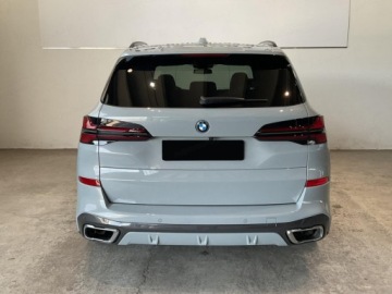 BMW X5 G05 SUV Facelifting 3.0 30d 298KM 2026 BMW X5 xDrive30d Sport Suv 3.0 (298 KM) 2026, zdjęcie 1