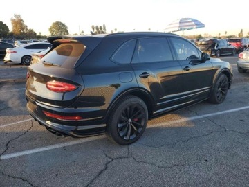 Bentley Bentayga 2023 Bentley Bentayga Speed 2023 6.0l 6.0 Benzyna 542KM, zdjęcie 3