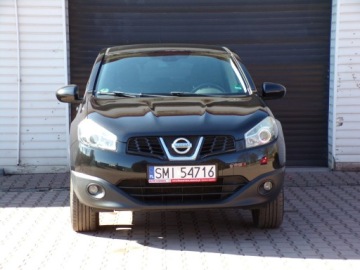 Nissan Qashqai I Crossover 2.0 140KM 2010 Nissan Qashqai KLIMATRONIC2,0 141KM, zdjęcie 2