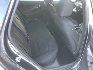 Hyundai i30 III Wagon 1.4 T-GDi 140KM 2018 HYUNDAI i30 1.4 T-GDI AUTOMAT LEDY ALU KAMERA NAVI GRZANE FOTELE KIEROWNICA, zdjęcie 11