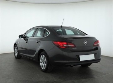 Opel Astra J Sedan 1.4 Turbo ECOTEC 140KM 2015 Opel Astra 1.4 T, Salon Polska, 1. Właściciel, zdjęcie 3