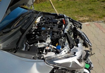 Toyota Corolla XII Hatchback Facelifting 1.8 Hybrid 140KM 2024 Toyota Corolla GR-sport Okazja 1.8 Hybryda 140KM, zdjęcie 2