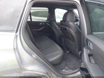 BMW X5 G05 2024 BMW X5 xDrive40i 2024 3.0 Benzyna 375KM, zdjęcie 11