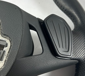 # РУЛЕВОЕ КОЛЕСО SKODA OCTAVIA IV RS DSG 5E3419093BB