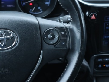 Toyota Auris II Touring Sports Facelifting 1.6 Valvematic 132KM 2016 Toyota Auris 1.6 Valvematic, Salon Polska, Klima, zdjęcie 17