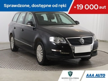 Volkswagen Passat B6 Variant 2.0 i 16V FSI 150KM 2007 VW Passat 2.0 FSI, Salon Polska, DSG, Klima