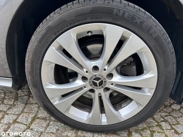 Mercedes Klasa B W246 Sports Tourer Facelifting 1.6 180 BlueEFFICIENCY Edition 122KM 2018 Mercedes-Benz Klasa B 1.6 Benzyna 122KM, zdjęcie 16