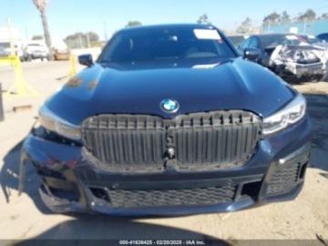 BMW Seria 7 G70 2022 BMW Seria 7 2022r., 3.0L 3.0 Benzyna 355KM, zdjęcie 6