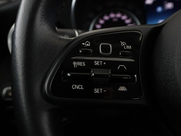 Mercedes Klasa C W205 Kabriolet Facelifting 1.5 200 184KM 2019 Mercedes C 200 FV23% mHEV automat full LED navi, zdjęcie 31