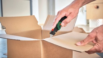 Nóż składany z 3 ostrzami trapezowymi SK5 BOSCH