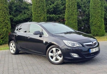 Opel Astra J Hatchback 5d 1.7 CDTI ECOTEC 110KM 2010 Opel Astra 1.7 CDTI DPF Cosmo, zdjęcie 7