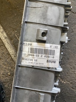 KRYT PRAHOV ZADNÍCH VW MULTIVAN T5 7H5 863 725 E 7H5863725E