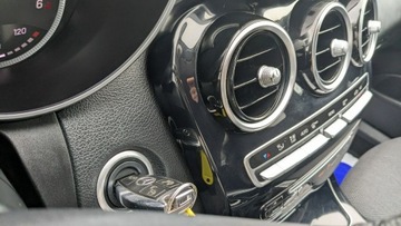 Mercedes Klasa C W205 2016 Mercedes C 180 1.6CDi 115PS OPŁACONY Bezwypadkowy, zdjęcie 26