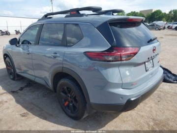Nissan 2025 Nissan Rogue Rock Creek 2025 1.5 Benzyna 201KM, zdjęcie 2
