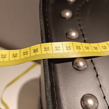 ЦЕНТРАЛЬНАЯ СУМКА ИЗ КОРОВЬЕЙ КОЖИ, СУМКА ДЛЯ ШЛЕМА TRIUMPH