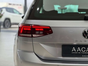Volkswagen Passat B8 Variant Facelifting 2.0 TDI SCR 150KM 2020 Volkswagen Passat EVO Business Kamera cofania Asystent parkowania ACC, zdjęcie 37