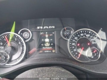  RAM 1500 2022r., Big Horn, od ubezpieczalni 5.7 Benzyna 395KM, zdjęcie 10