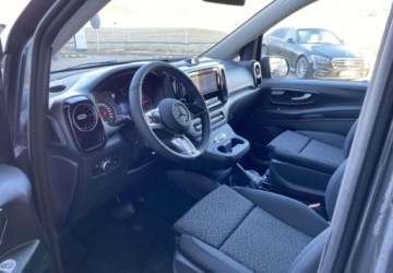 Mercedes Vito W447 2026 Mercedes-Benz Vito 116 ,4x4 , Automat, ledy, hak,8 osob Dostepny od reki M, zdjęcie 8