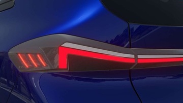 BMW XM SUV Plug-In 3.0 50e 476KM 2025 BMW XM 50e 476 KM PHEV - Hak Holowniczy - BowersWilkins - Gotowy do Odbioru, zdjęcie 8