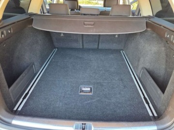 Volkswagen Passat B7 Variant 2.0 TDI CR DPF BlueMotion 140KM 2012 Volkswagen Passat Nawigacja Podgrzewane Fotele Czujniki Parkowania 2.0, zdjęcie 28