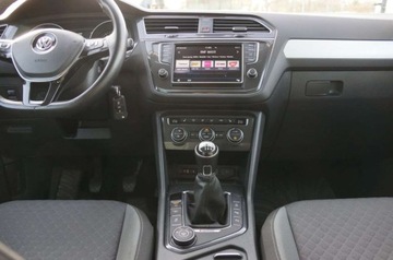 Volkswagen Tiguan I SUV Facelifting 2.0 TSI 180KM 2016 Volkswagen Tiguan 2.0 Benzyna 180 KM, 4x4, Klima, Kamera, Parktreonic, Hak, zdjęcie 12