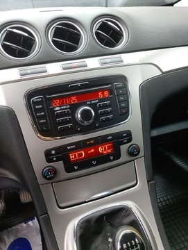 Ford Galaxy III Van 2.0 Duratorq TDCi 140KM 2010 Ford Galaxy 7-OSOBOWY, zdjęcie 16