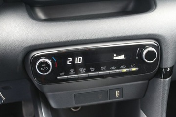 Toyota Yaris IV 2022 Toyota Yaris Hybrid 1.5 Comfort Kamer, zdjęcie 21