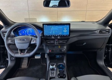 Ford Focus IV Hatchback ST Facelifting 2.3 EcoBoost 280KM 2024 Ford Focus STx 280 KM Salon Polska ASO FV23 R-CARS Warszawa 2.3 Benzyna, zdjęcie 17