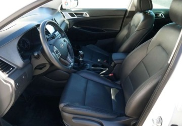 Hyundai Tucson III SUV 1.6 GDI 132KM 2016 Hyundai Tucson Hyundai Tucson 1.6 GDi 2WD Select 1.6 Benzyna 132KM, zdjęcie 19