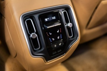 Aston Martin DBX 4.0 V8 550KM 2020 Aston Martin DBX Salon PL. Bezwypadkowy. FV23%., zdjęcie 34