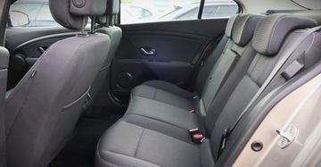 Renault Fluence Sedan 1.6 16V 110KM 2011 Renault Fluence (nr. 5) Salon Polska 1.6 110KM Parktronik Tempomat Klima G, zdjęcie 11