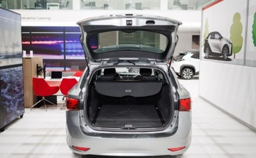 Toyota Avensis III Wagon Facelifting 2015 2.0 D-4D 143KM 2016 Toyota Avensis 2.0 D-4D Premium 2.0 Diesel 143KM, zdjęcie 29