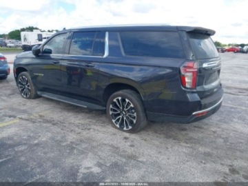 Chevrolet Suburban GMT900 2023 Chevrolet Suburban LT 2023 5.3l 5.3 Benzyna 355KM, zdjęcie 3