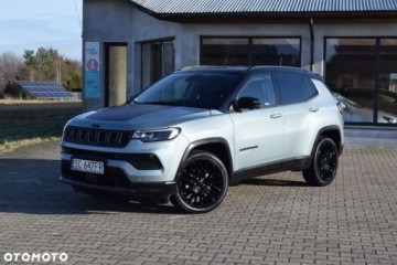 Jeep Compass II SUV Facelifting 1.5 MHEV T4 130KM 2022 Jeep Compass 1.5 GSE T4 e-Hybrid Limited Alpine Full LED Kamery 360 ACC Cz, zdjęcie 1