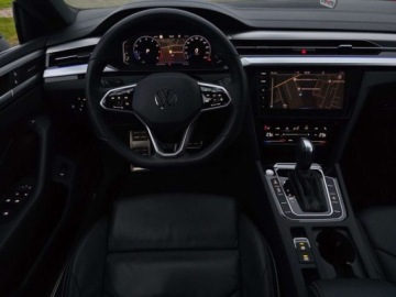 Volkswagen Arteon Fastback Facelifting 2.0 TSI 190KM 2023 Volkswagen Arteon 2.0TSI 190KM R-Line DSG FV23 DCC skory Nappa Hak Pakiety, zdjęcie 34