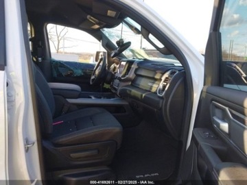  RAM 1500 2024r. Big horn, od ubezpieczalni 5.7 Benzyna 395KM, zdjęcie 7