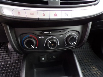 Fiat Tipo II Sedan 1.4 95KM 2019 FIAT TIPO 1.4 BENZ NAVI AUTO Z NIEMIEC ZAREJESTROWANY ZAMIANA, zdjęcie 15