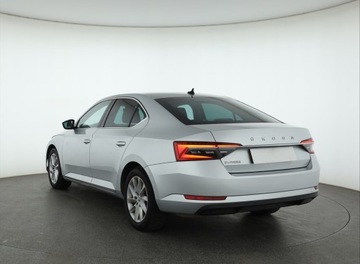 Skoda Superb III Liftback Facelifting 1.5 TSI 150KM 2019 Skoda Superb 1.5 TSI, Salon Polska, Klima, zdjęcie 3