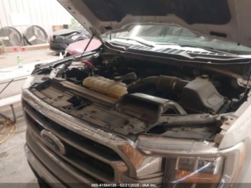 Ford 2022 Ford F150 2022 Ford F-150 XL 4WD SuperCrew 5.5 Box 5.0 Benzyna 400KM, zdjęcie 10