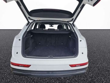 Audi Q5 II SUV Facelifting 2.0 40 TDI 204KM 2021 Audi Q5 matrixy, aktywny tempomat, kamera cofania, elektryczne fotele 2.0, zdjęcie 29
