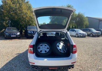 Skoda Octavia III Kombi Facelifting 1.0 TSI 115KM 2019 Skoda Octavia Samochod z gwarancja Benzyna 115KM, zdjęcie 11