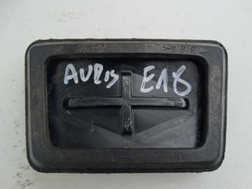 VRSTVA NA PEDÁL PEDÁLU AURIS II E18 AUTOMAT