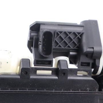 MERCEDES C117 W205 KAMERA COUVÁNÍ DRŽÁK OTEVÍRÁNÍ KUFRU A1667500593