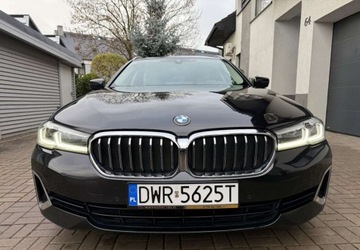 BMW Seria 5 G30-G31 Touring Facelifting 2.0 520d 190KM 2021 BMW Seria 5 520d Luxury Line KAMERA AMBIENTE serwisowany Bezwypadkowy, zdjęcie 10