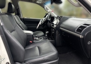 Toyota Land Cruiser VII Terenowy 5d 2.8 D-4D 204KM 2022 Toyota Land Cruiser LC 2.8 D-4D Executive VOYAGE VIP VAT 23 Salon PL, zdjęcie 14