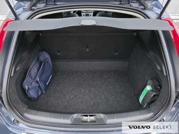 Volvo V40 II Cross Country Facelifting 2.0 T4 190KM 2018 Volvo V40 Salon PL FV23 Summum T4 AWD 190KM Skóra, zdjęcie 15