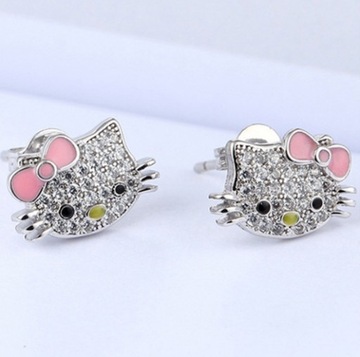 Серьги Hello Kitty Kitten с заклепками из циркония